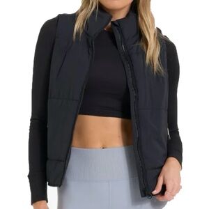 VUORI Black Vest Canyon Insulated Puffer Zip Pockets Size Medium Like New